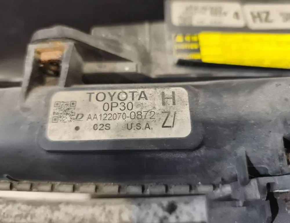 TOYOTA Sienna 3 generation (2010-2020) Forreste delsæt 33265699