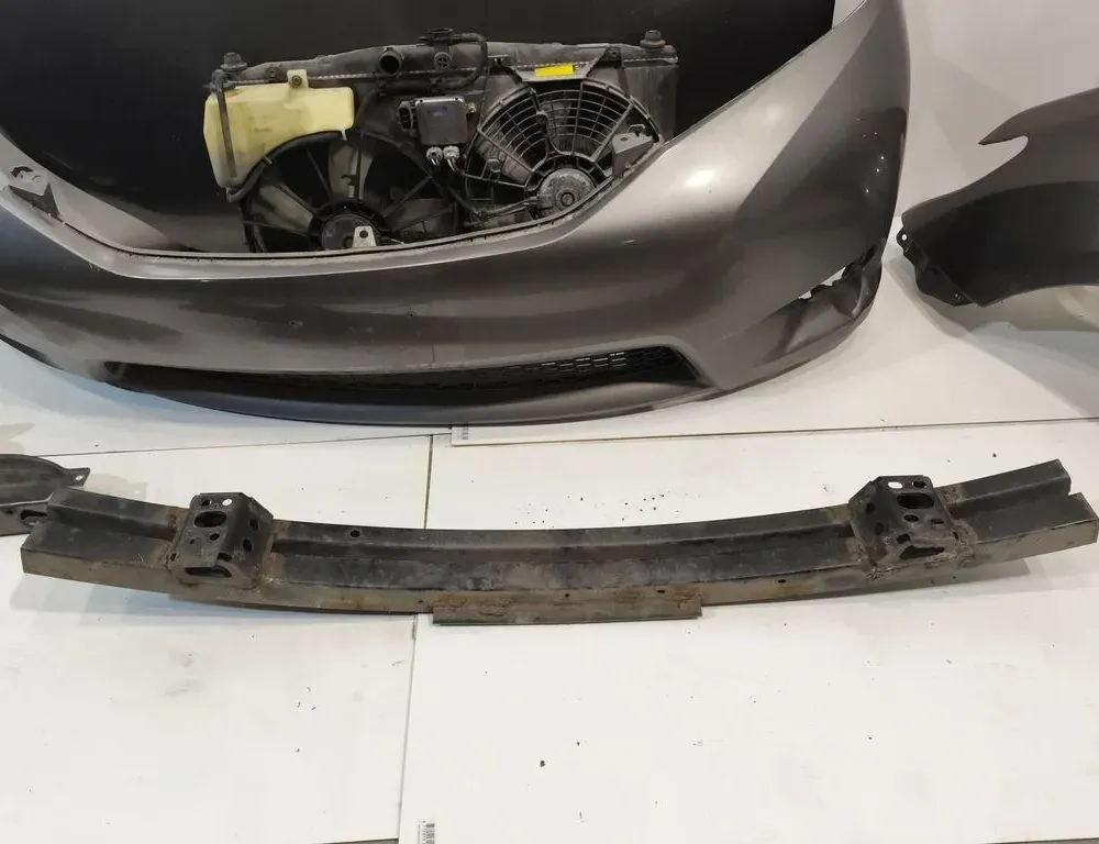 TOYOTA Sienna 3 generation (2010-2020) Forreste delsæt 33265699