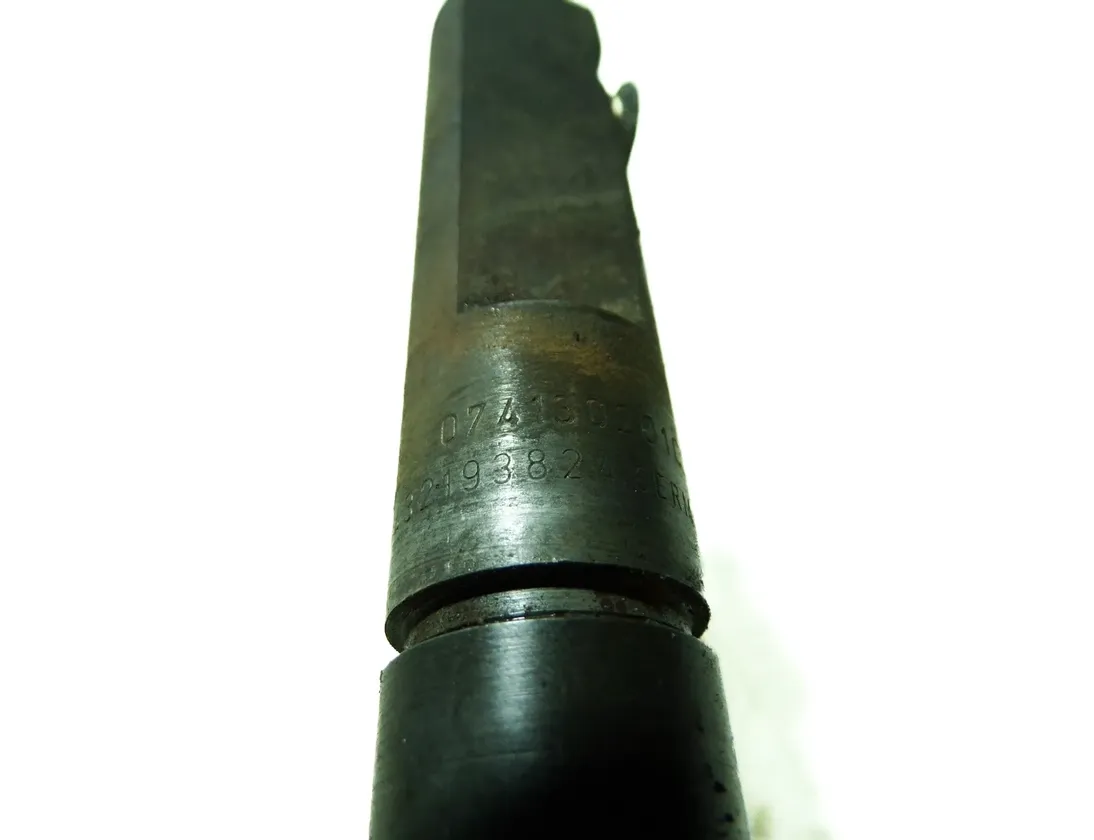 VOLKSWAGEN Transporter T4 (1990-2003) Brændstofinjektor 074130201C 24482945