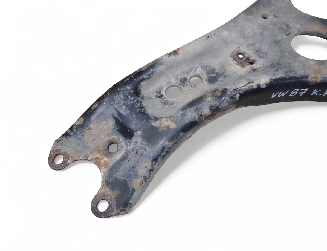 VOLKSWAGEN Passat B7 (2010-2015) Forreste Wishbone Arme 33491702