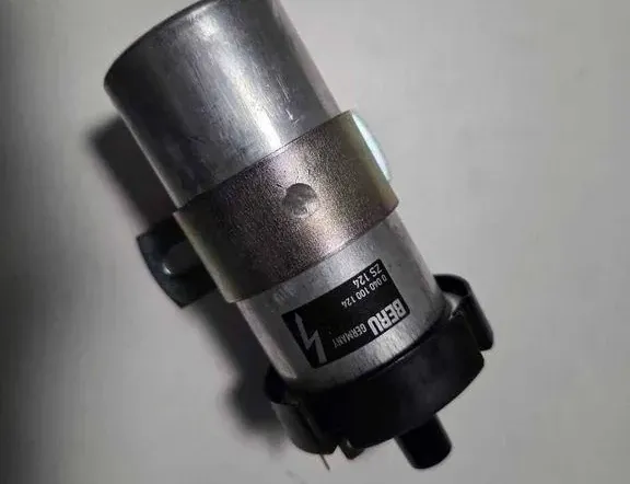 VOLKSWAGEN Passat B6 (2005-2010) Højspændings tændspole 211905115 34005965