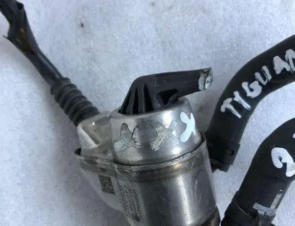 VOLKSWAGEN Tiguan 2 generation (2016-2024) AdBlue injektorer 0444025042 32120086