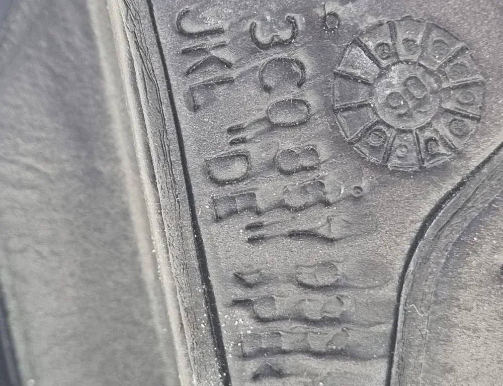 VOLKSWAGEN Passat B6 (2005-2010) Venstre sidespejl 3C0857933 31478340