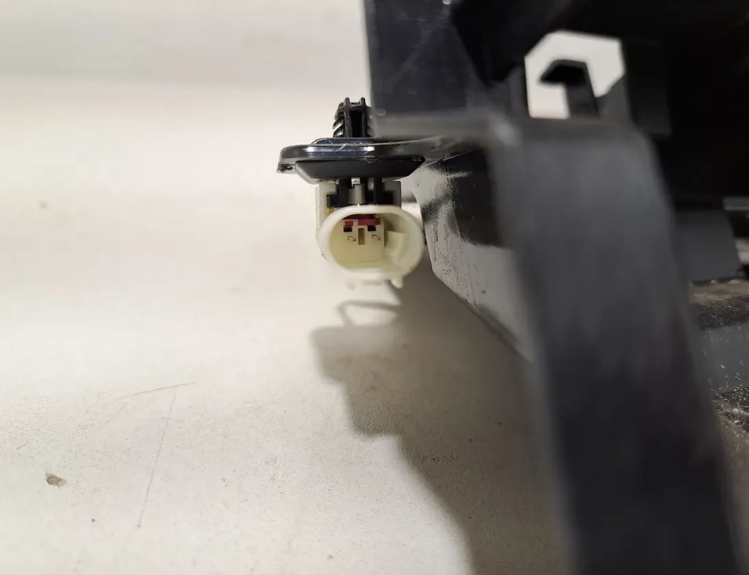 BMW X5 G05/G18 (2018-2024) Bagkofanger Mellembeslag Montering 8069250,7420650,5A59006 34789287