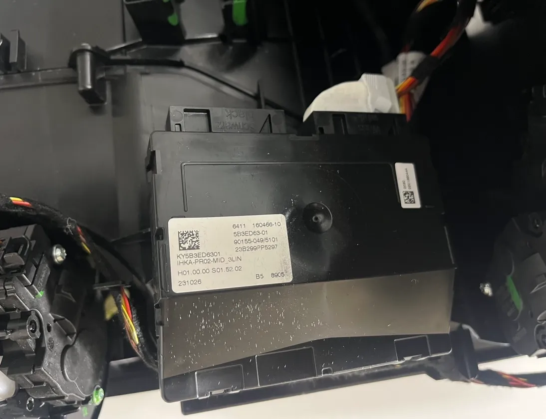 BMW X7 G07 (2018-2024) Interiørvarmer 7944537,9460552,7944538,5A31841,5B79352,5B6B582,5B60A05,5B4AA19,5B4C6F0,5B3ED63,5A98CB2,5A9C800,5A90EB8,5A80BA3,5A7D1E0,5A71B28 33527908