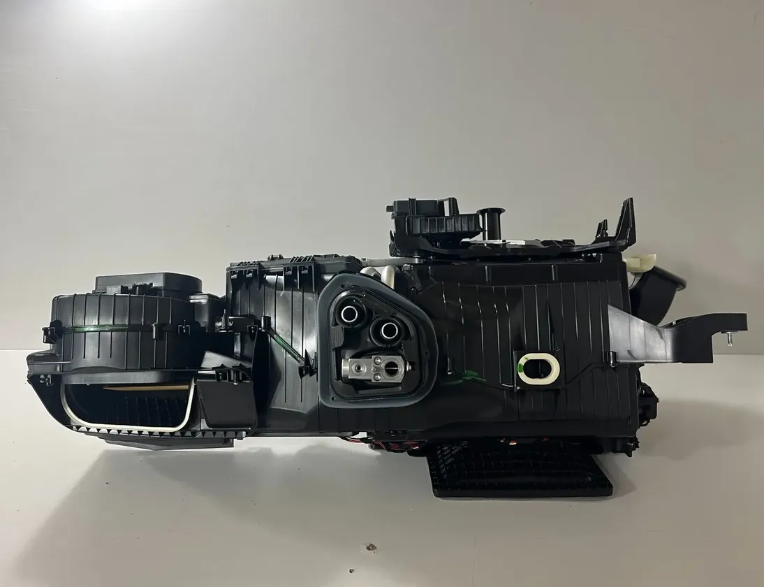 BMW X7 G07 (2018-2024) Interiørvarmer 7944537,7944539,9460553,5A31833,5B79352,5B6B582,5B60A05,5B4AA19,5B4C6F0,5B3ED63,5A98CB2,5A9C800,5A90EB8,5A80BA3,5A7D1E0,5A71B28 33528578