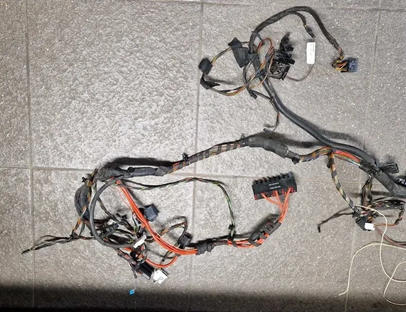 VOLKSWAGEN Crafter 1 generation (2006-2016) Kabelledning A9066800214,0025450901,17683000000,9971705208,A9060005999 30335475