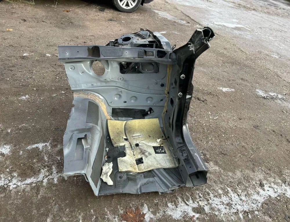 MASERATI Ghibli 3 generation (2013-2024) Forreste højre kvartpanel 673001716 33201128