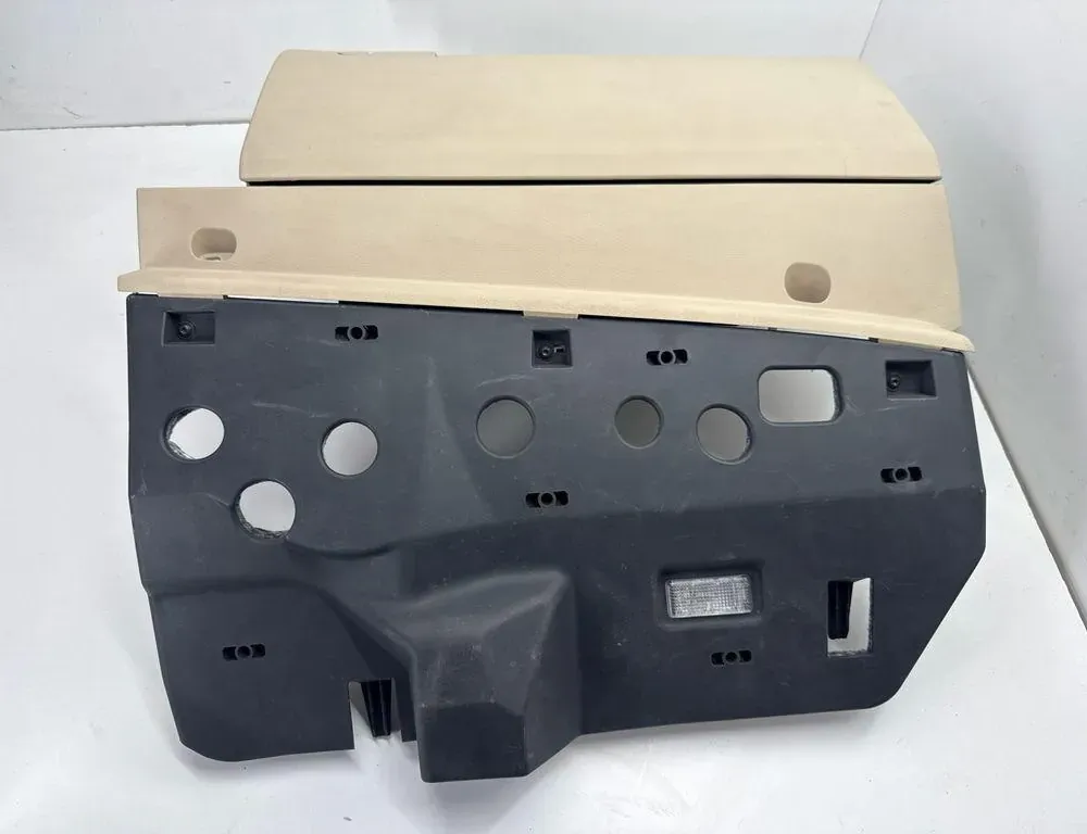 VOLKSWAGEN Touareg 2 generation (2010-2018) Handskerum 7P1857097 34976108