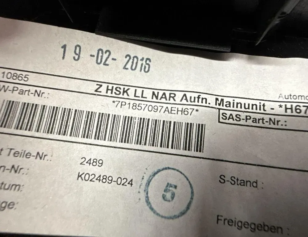 VOLKSWAGEN Touareg 2 generation (2010-2018) Handskerum 7P1857097 34976108