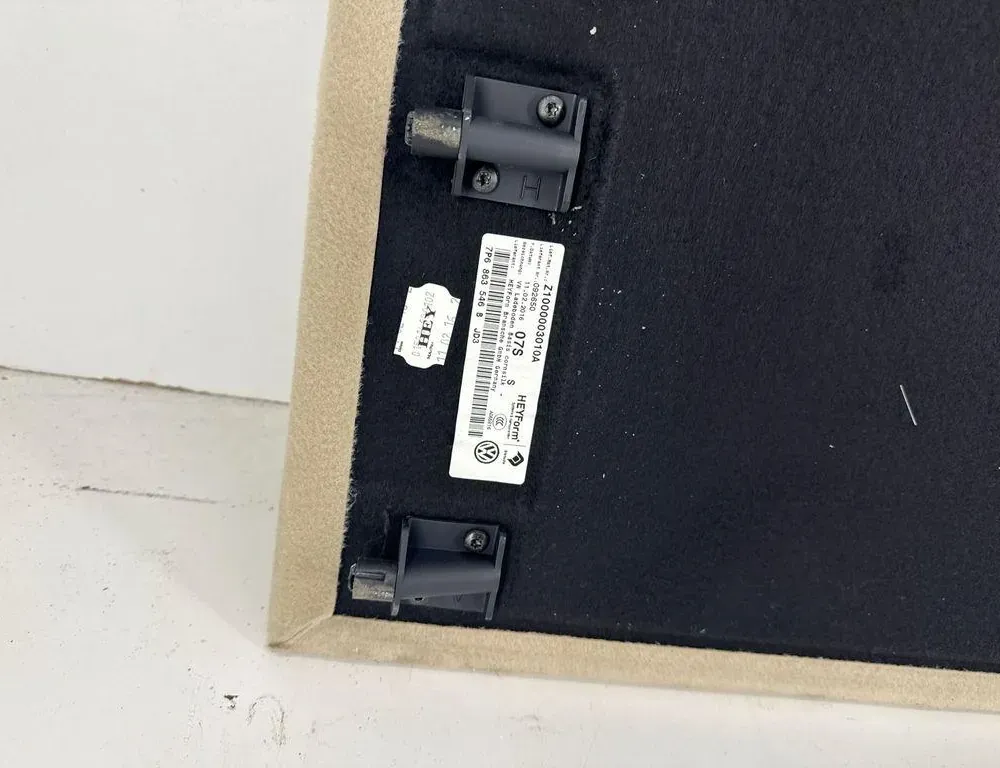 VOLKSWAGEN Touareg 2 generation (2010-2018) Bagagestøvletæppe 7P6863546B 34974547