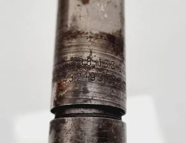 VOLKSWAGEN Golf 5 generation (2003-2009) Brændstofindsprøjtningssæt 038130201G 31118840