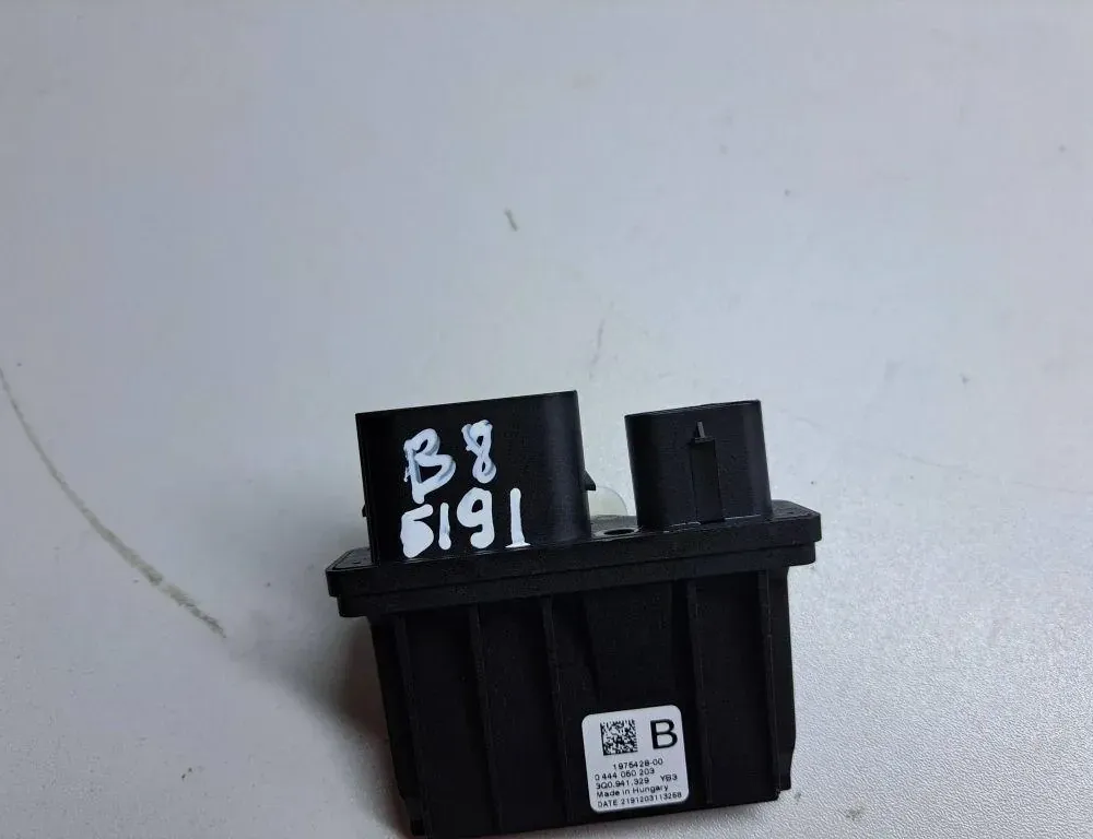 VOLKSWAGEN Passat B8 (2014-2023) AdBlue kontrolenhed 197542800,3Q0941329,0444050203 34996963