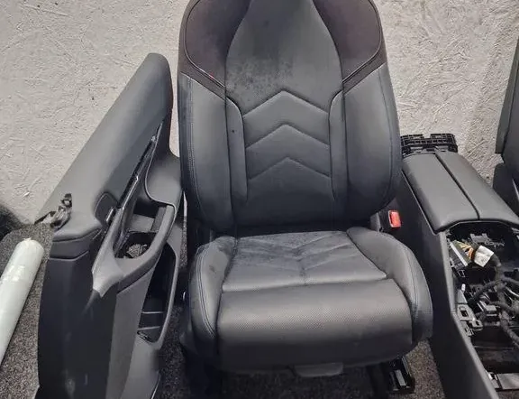 BMW 5 Series G60 (2023-2024) Indvendige sæder med dørkortsæt 34056340