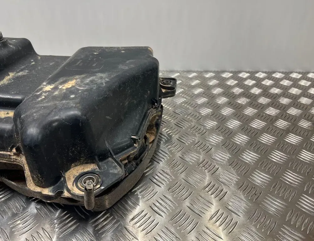 VOLKSWAGEN Touran 3 generation (2015-2023) AdBlue Tank 5QA131877B 34051831