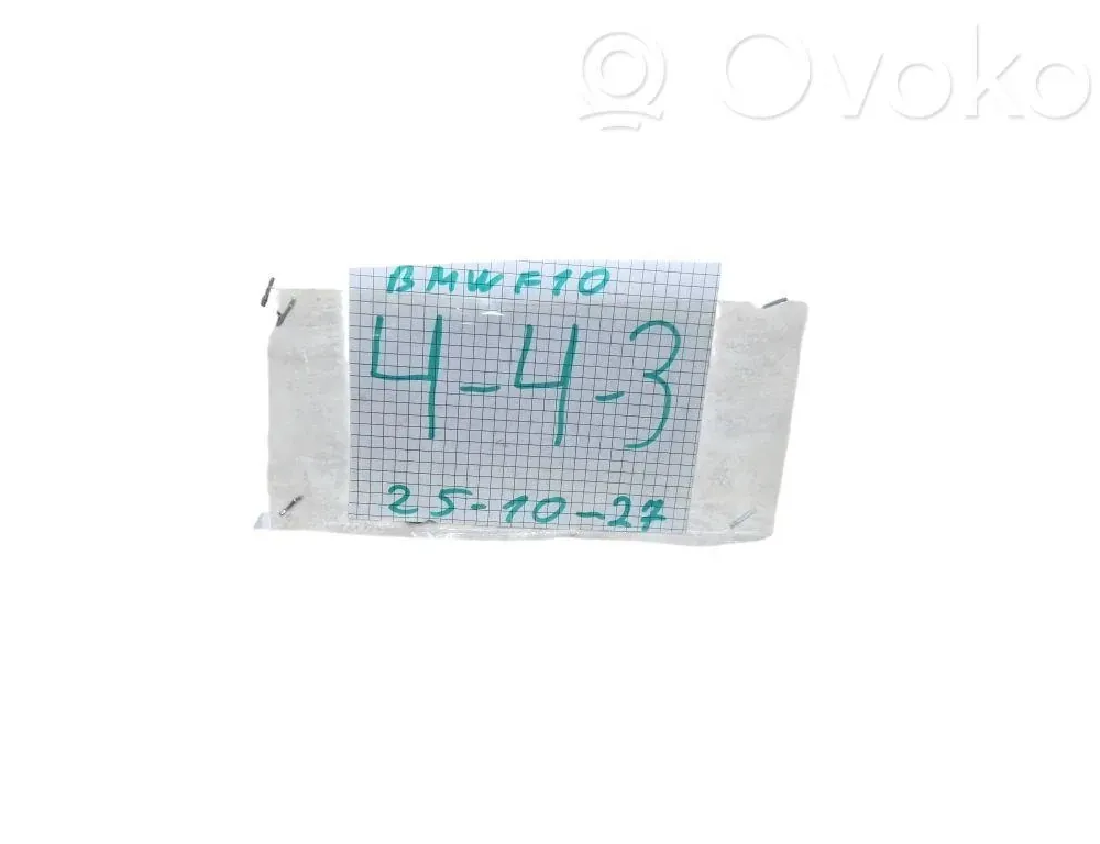 BMW 5 Series F10/F11 (2009-2017) Bagerste venstre sikkerhedssele 34048319B 33516654