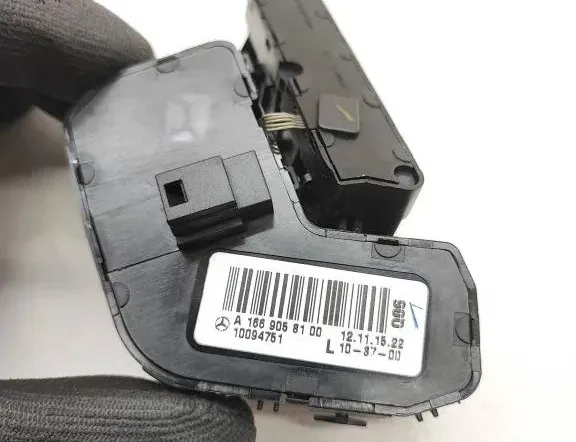 MERCEDES-BENZ GLE W166 (2015-2018) Kontrolkontakter til venstre sæde 33339980