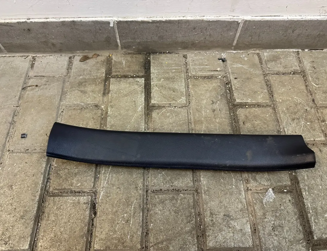 LEXUS RX 4 generation (2015-2024) Baghøjre sidetærskelbeklædning 6793048110 33532923