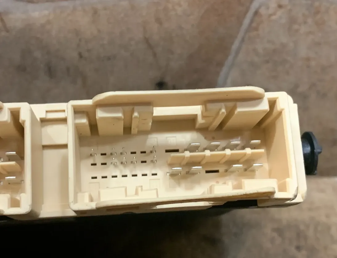 MERCEDES-BENZ GLE Coupe C292 (2015-2019) Forreste venstre sæde kontrolenhed A1669008506 33494388