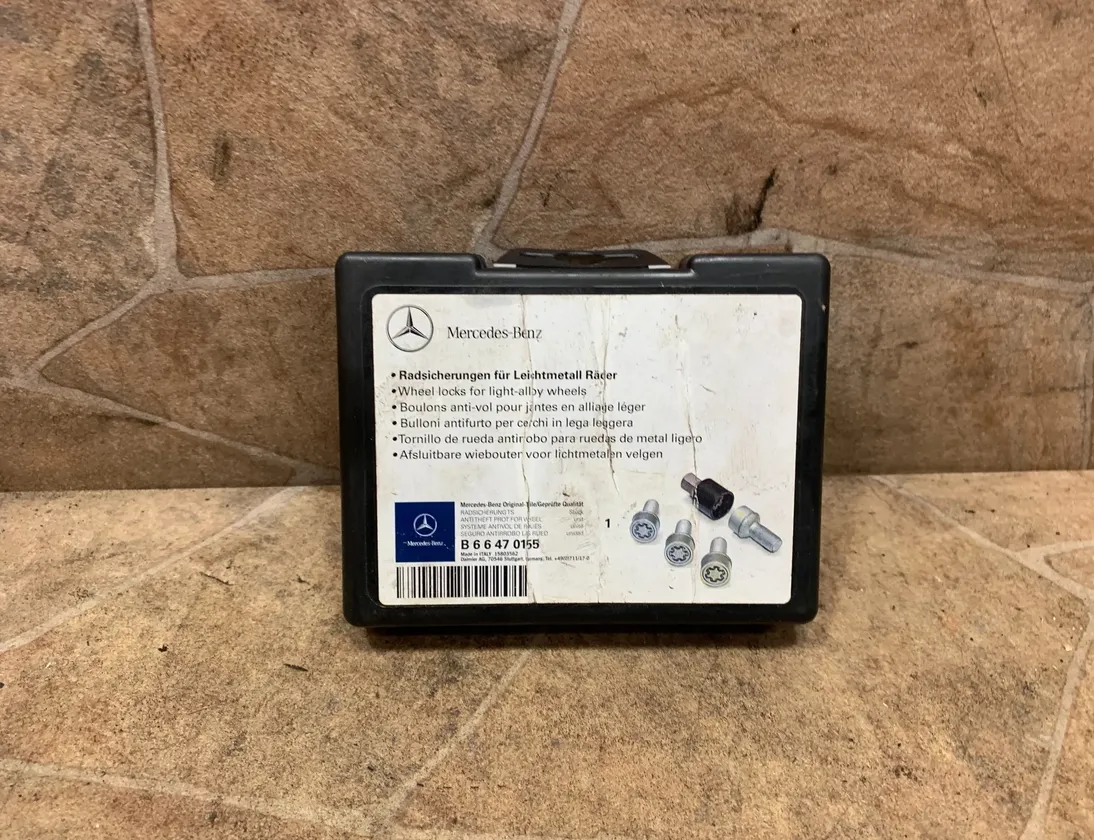 MERCEDES-BENZ B-Class W246 (2011-2020) Låsehjulsboltesæt B66470155 33799089