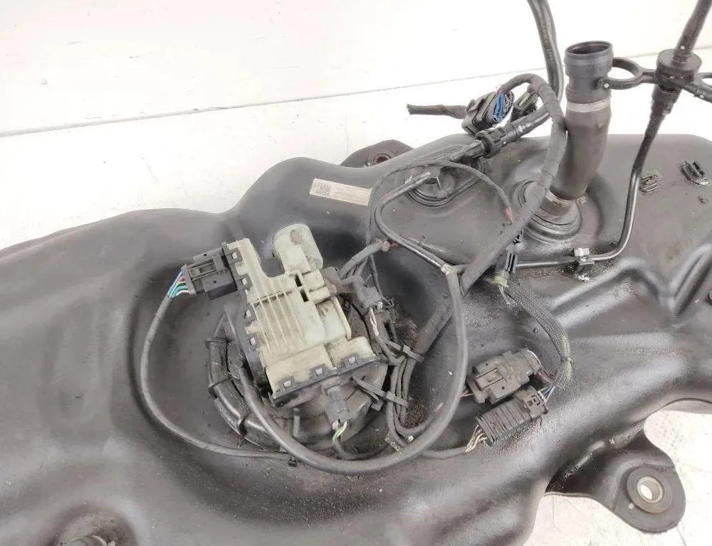 MERCEDES-BENZ M-Class W166 (2011-2015) AdBlue Tank A1664703901,A1664706001 31917438