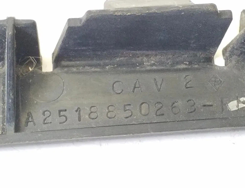 MERCEDES-BENZ R-Class W251 (2005-2017) Højre bageste kofangerbeslag A2518850263 21915177