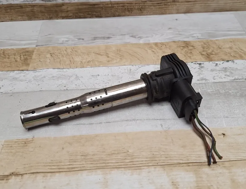 VOLKSWAGEN Passat B6 (2005-2010) Højspændings tændspole 4B0973724 31987452