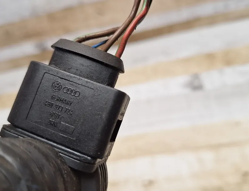 VOLKSWAGEN Passat B6 (2005-2010) Højspændings tændspole 4B0973724 31987452