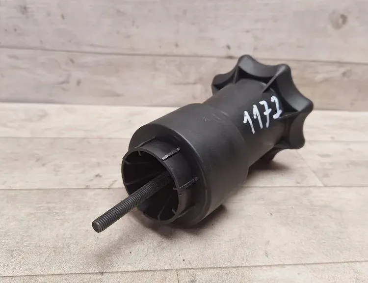 VOLKSWAGEN Passat B5 (1996-2005) Reservehjul 34001873