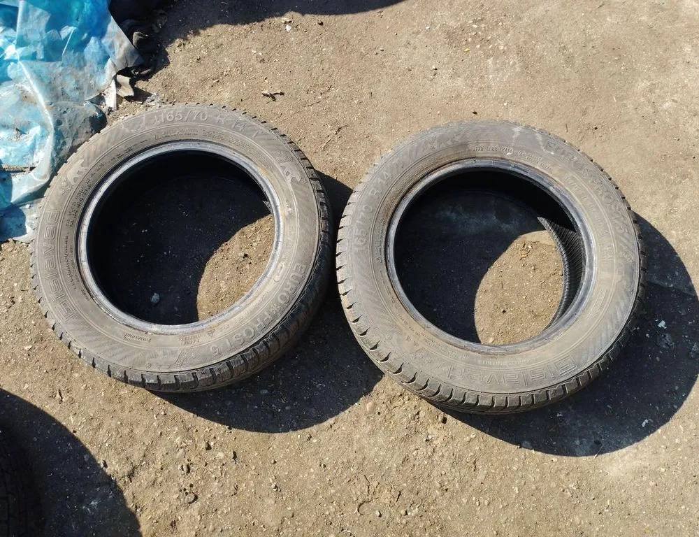 VOLKSWAGEN Golf 5 generation (2003-2009) Dæk 16570R14 34015929