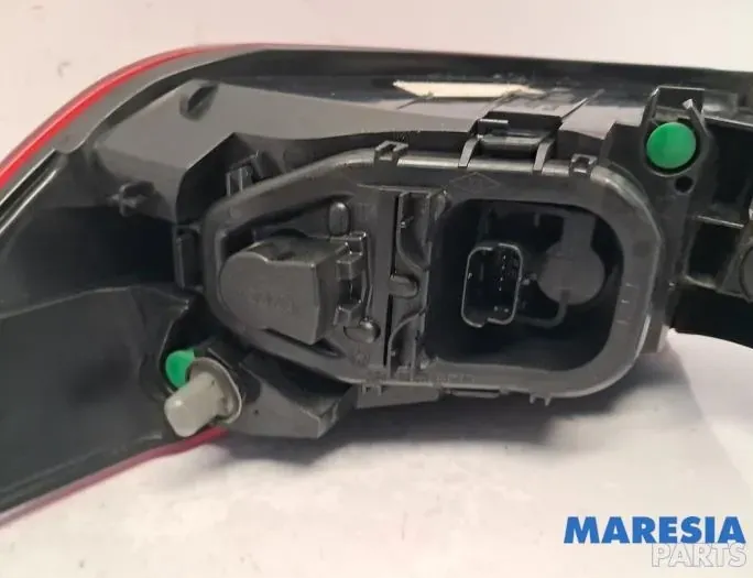 RENAULT Clio 4 generation (2012-2020) Venstre baglygte 265553021R,265553021 33143716