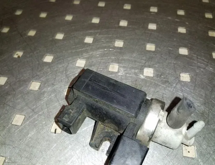 OPEL Astra H (2004-2014) Magnetventil 8972191550,72190339 26070369