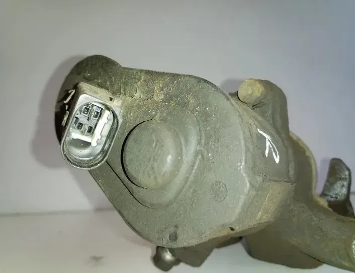 AUDI Q3 8U (2011-2020) Højre bagbremsekaliber 32332267,5079H 26231135