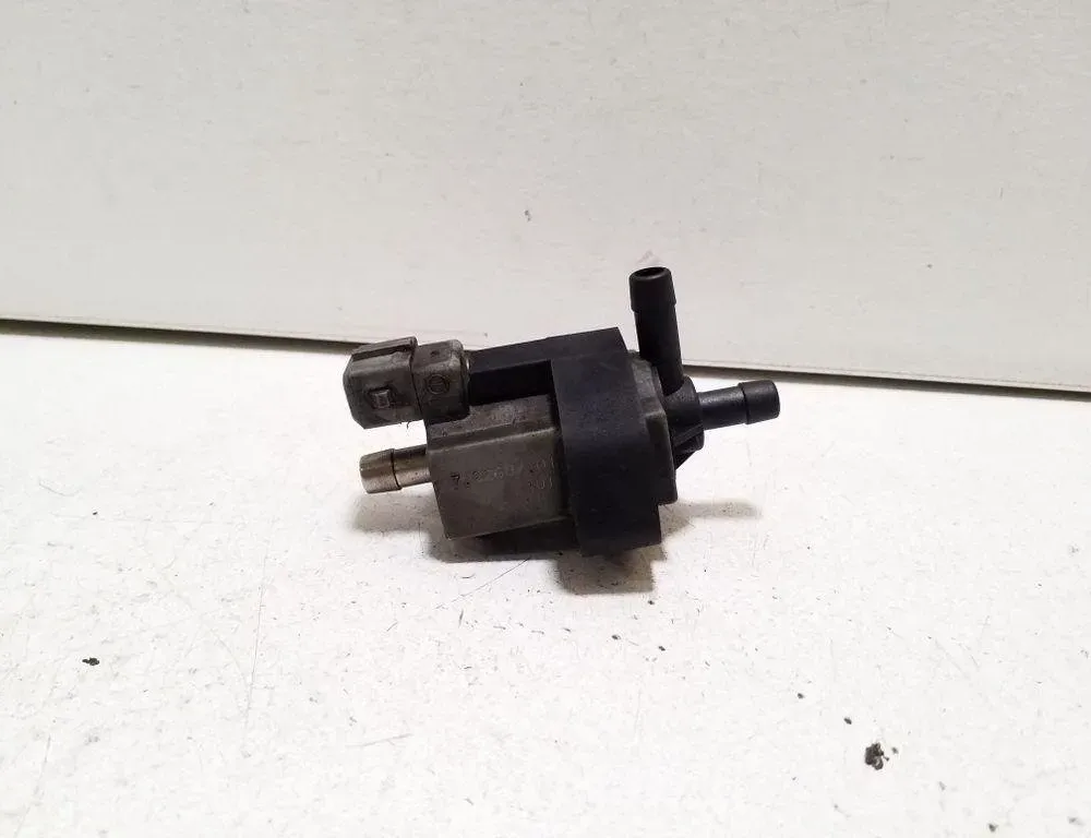 JAGUAR XJ 4 generation (X351)  (2015-2020) Magnetventil 72268701 32181652