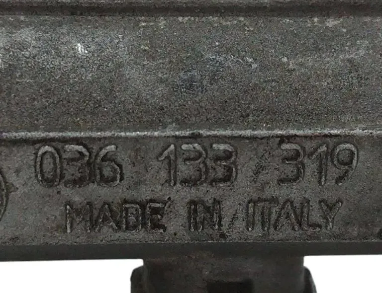 VOLKSWAGEN Golf 7 generation (2012-2024) Brændstofskinne 036133319 30799682