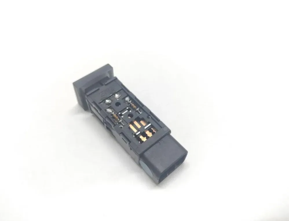 HYUNDAI Santa Fe CM (2006-2013) Tågelyskontakt 202002962 33054330