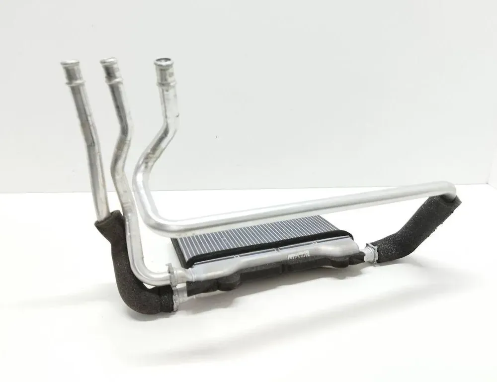 BMW 5 Series F10/F11 (2009-2017) Indvendig varmeradiator S8206001 33531685