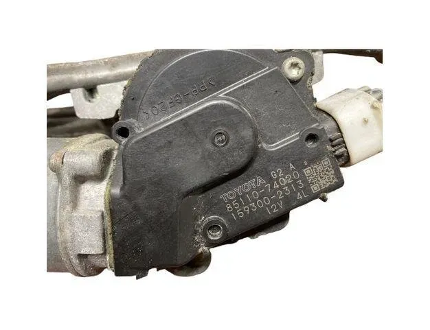 TOYOTA iQ 1 generation (2008-2020) Forrudeviskermekanisme 1593002313,8511074020 26571505