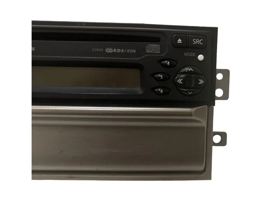 NISSAN X-Trail T30 (2001-2007) Musikafspiller med GPS 28185EQ300,CL052440028048 33185208