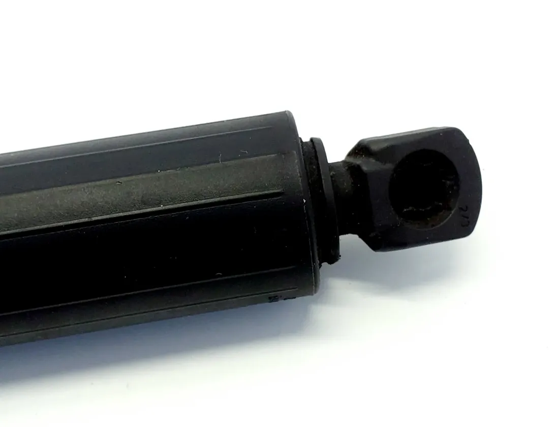 HYUNDAI Santa Fe TM (2018-2024) Venstre side bagklap gasfjeder 81831-S1600 35105287