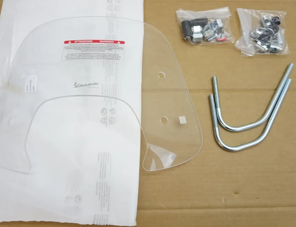 VESPA SPRINT Forrude skærmafviser 1B001027 31647553