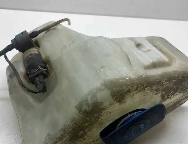 VOLKSWAGEN Passat B4 (1993-1997) Vinduesvaskertank 3A0955453 35107320