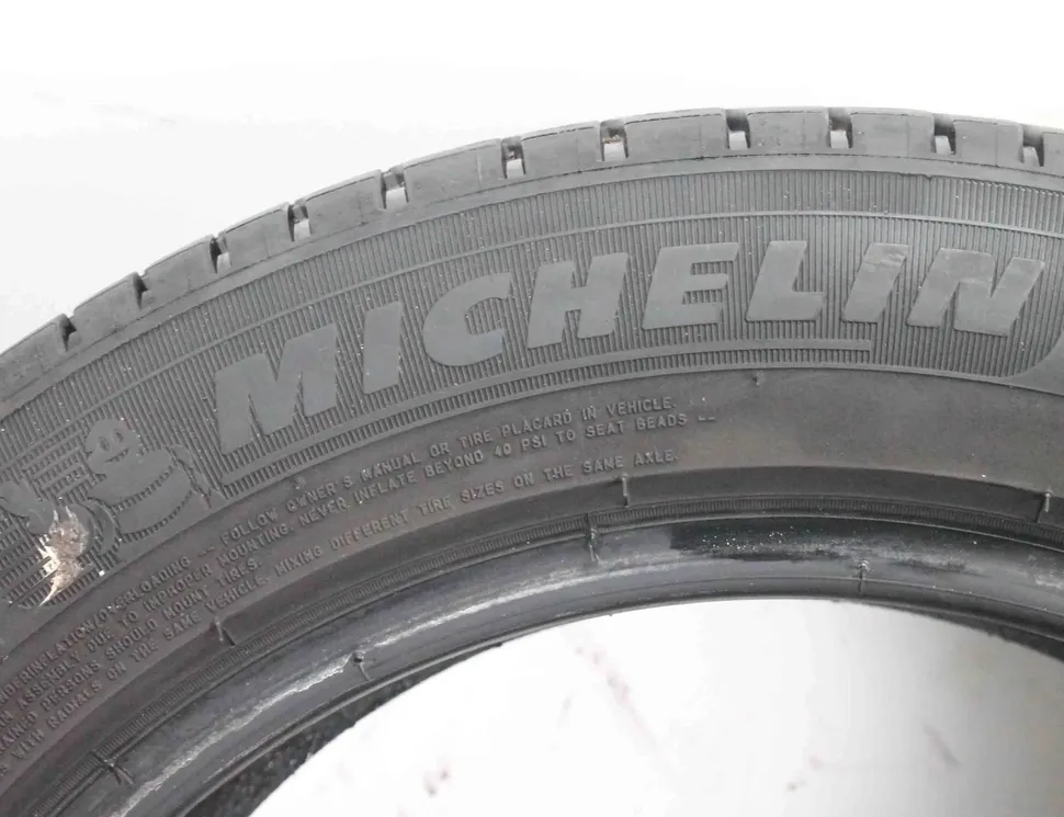 CITROËN C3 3 generation (2016-2024) Dæk 205/55R16,Michelin 32700057