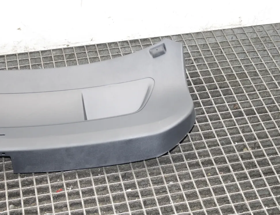 SEAT Leon Bagklapsdæksel Trim 5FA867601B 33509968