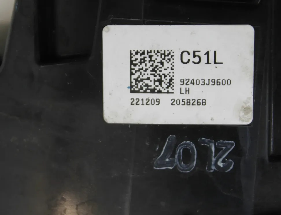 HYUNDAI Kona 1 generation (2017-2024) Venstre bagklap baglygte 92403-J9600 33530079