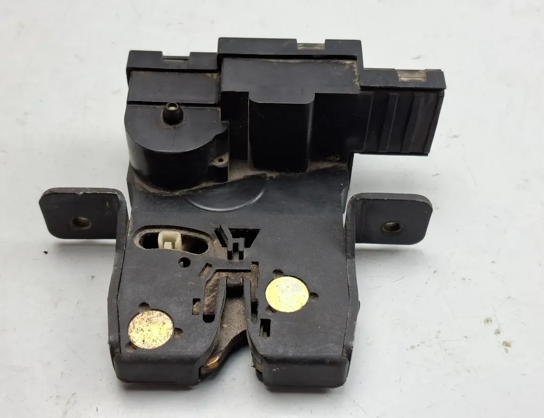 RENAULT Laguna 2 generation (2001-2007) Bagklaps bagklaplås 8200229903 33501284