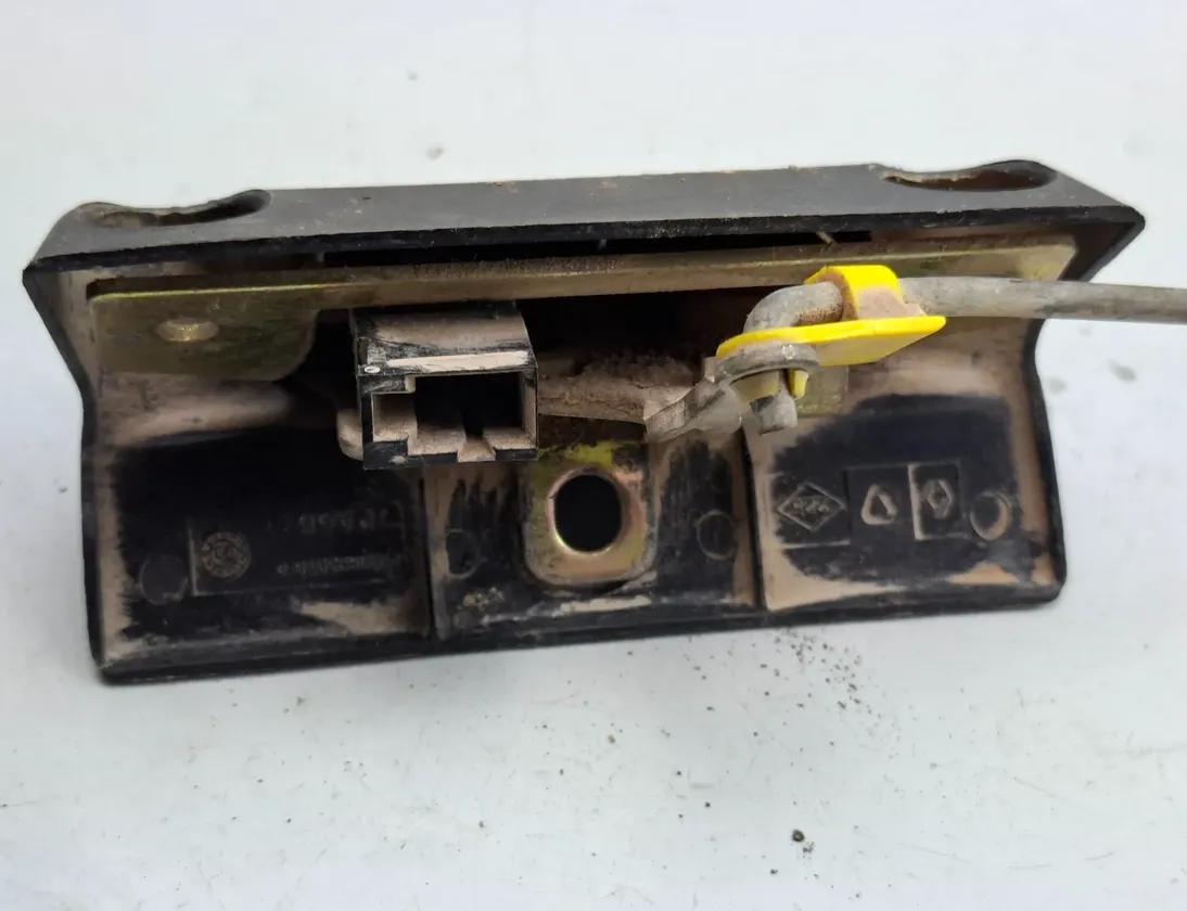 RENAULT Laguna 2 generation (2001-2007) Bagklaps bagklaplås 7700823676C 33501517