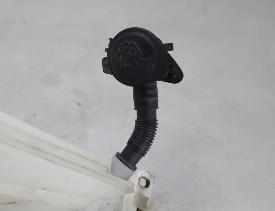 BMW 3 Series F30/F31 (2011-2020) Vinduesvaskertank 7297495,7241664 33274930