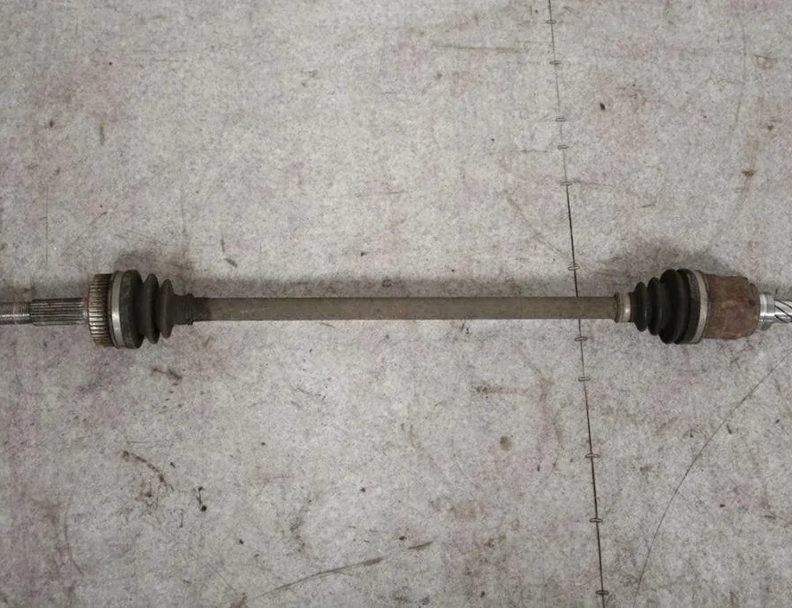 NISSAN X-Trail T31 (2007-2014) Bagerste venstre drivaksel 33276701