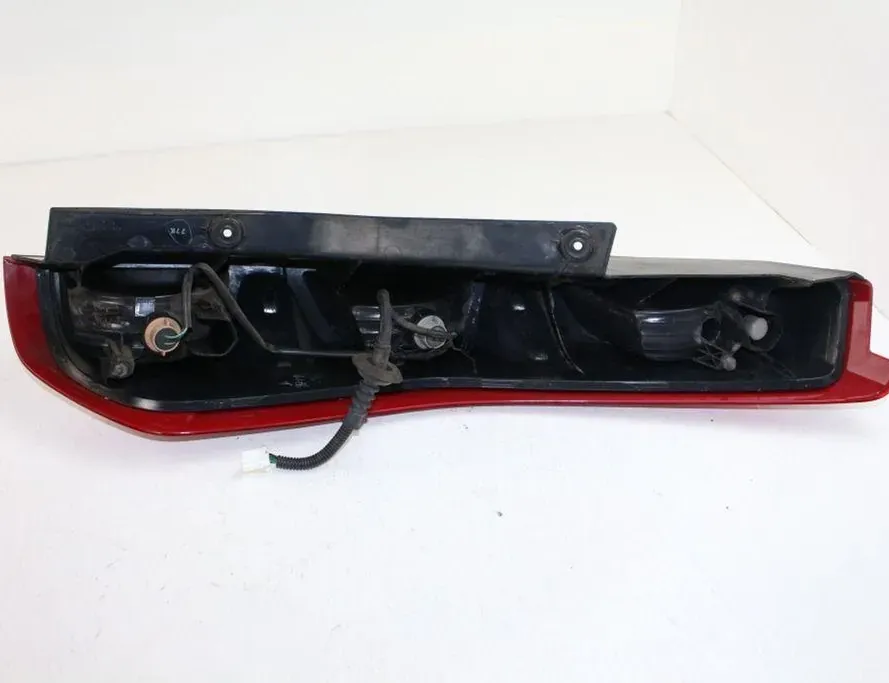 NISSAN X-Trail T31 (2007-2014) Venstre baglygte 22063929 33276773